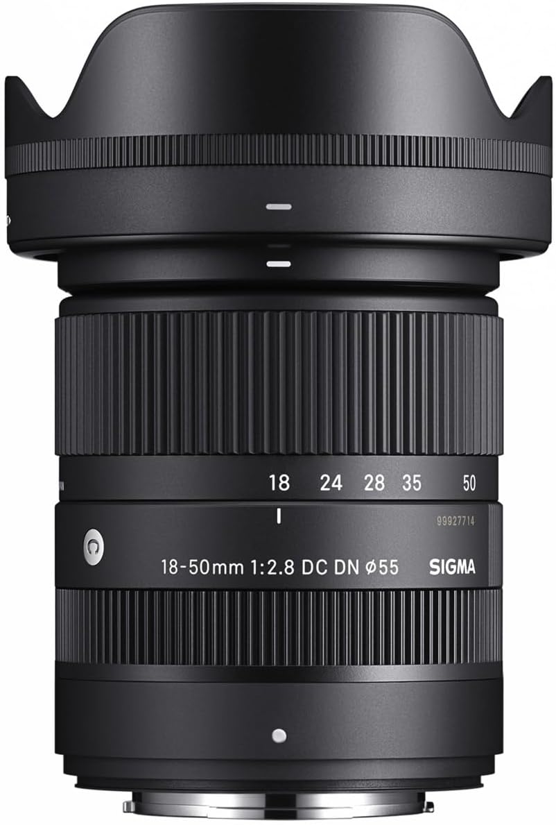 Stock image of the Sigma 18-50mm f2.8 DC DN Contemporary (Fujifilm X)